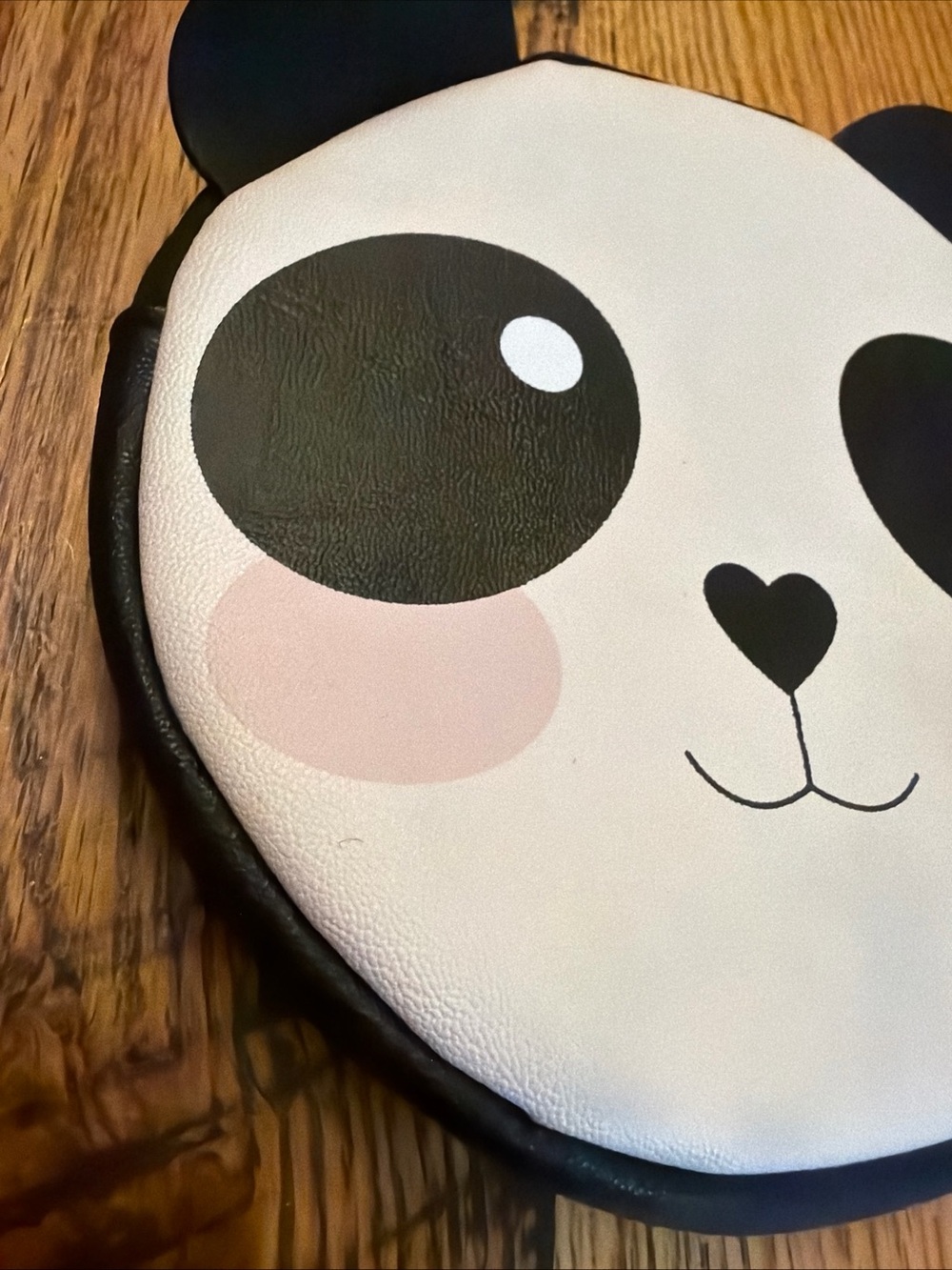 Luv Betsey Johnson Panda Coin Purse Circle Wristlet Zip Faux Leather White
 6" - Picture 4 of 7